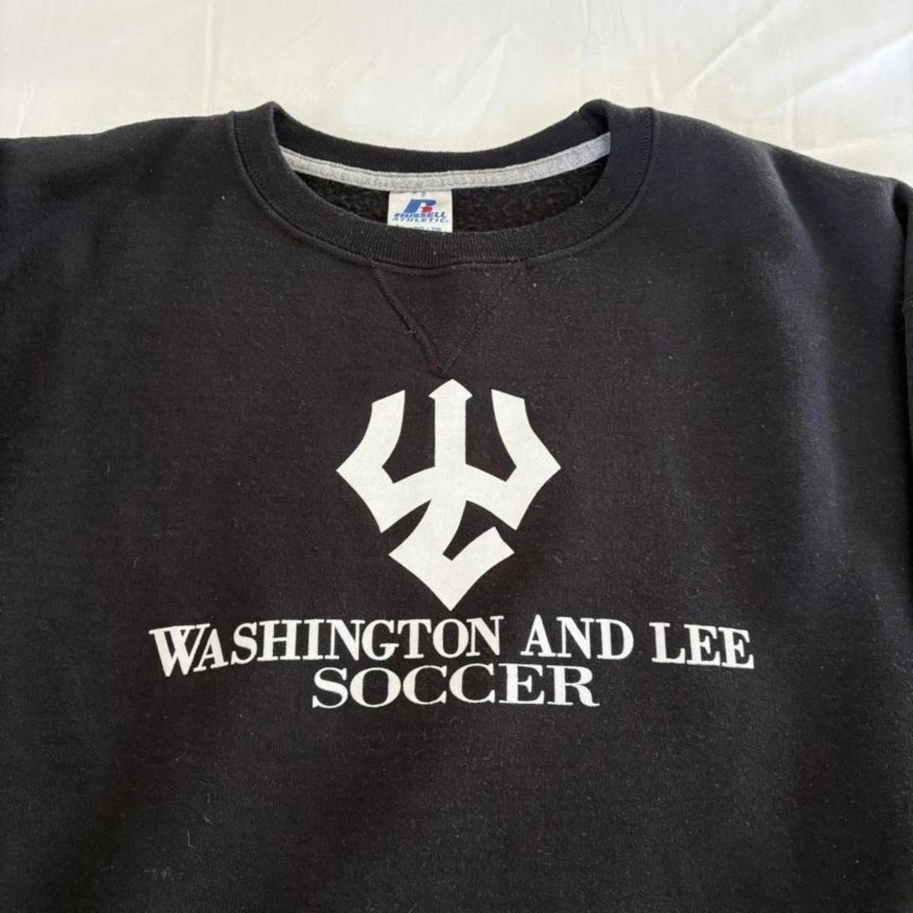 Vintage Russell Athletic Washington and Lee University Soccer Black Crewneck - Picture 2 of 7